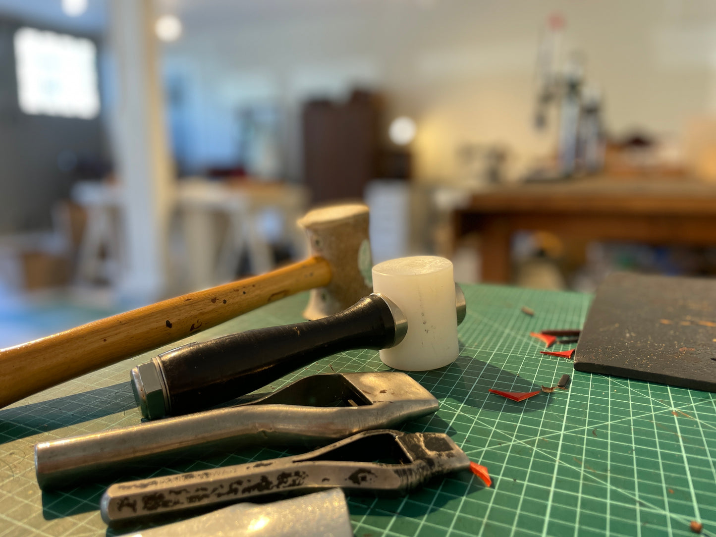 Studio Sessions 2: Design and Make The Essential Small Leather Bag