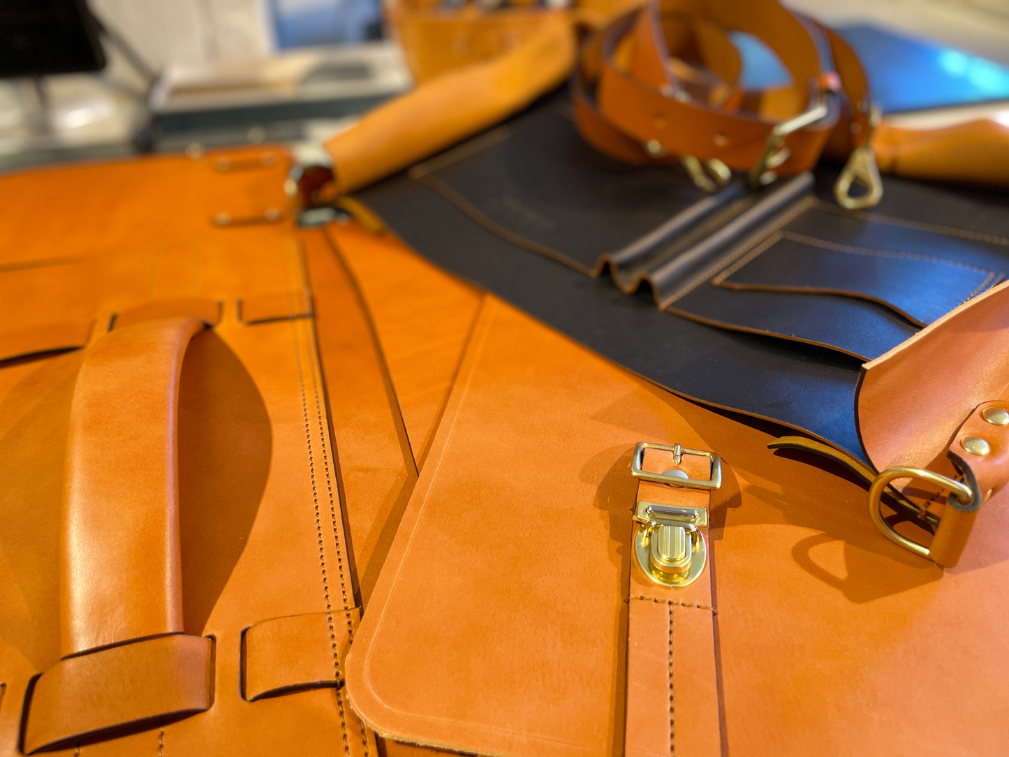 Studio Sessions 3: Design & Build a Classic Structured Messenger Bag/Breifcase