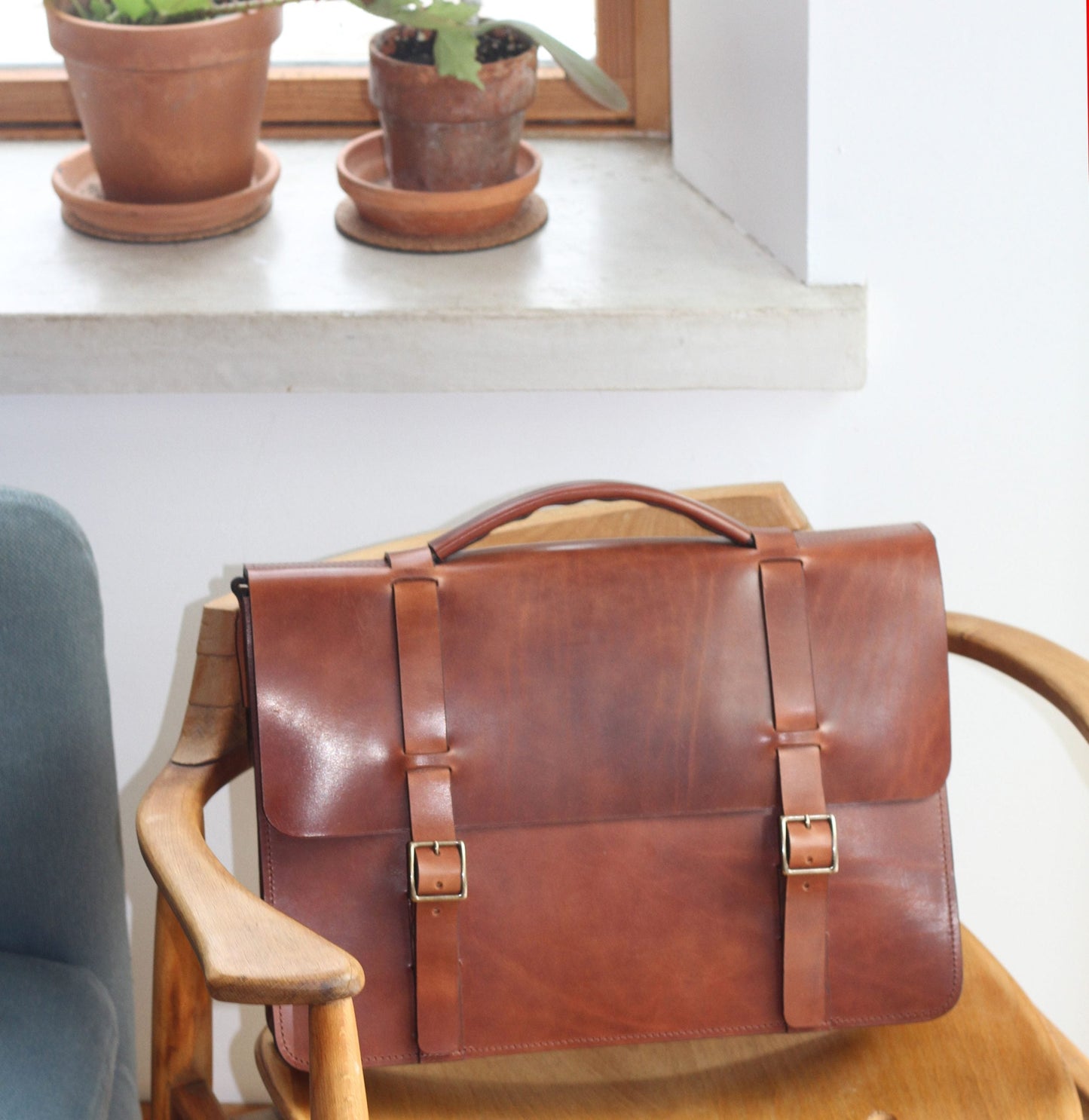 The Vintage - Medium Brown 15"