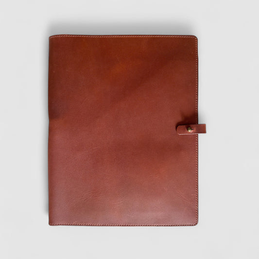 The Padfolio - Medium Brown, Oil-pull Leather