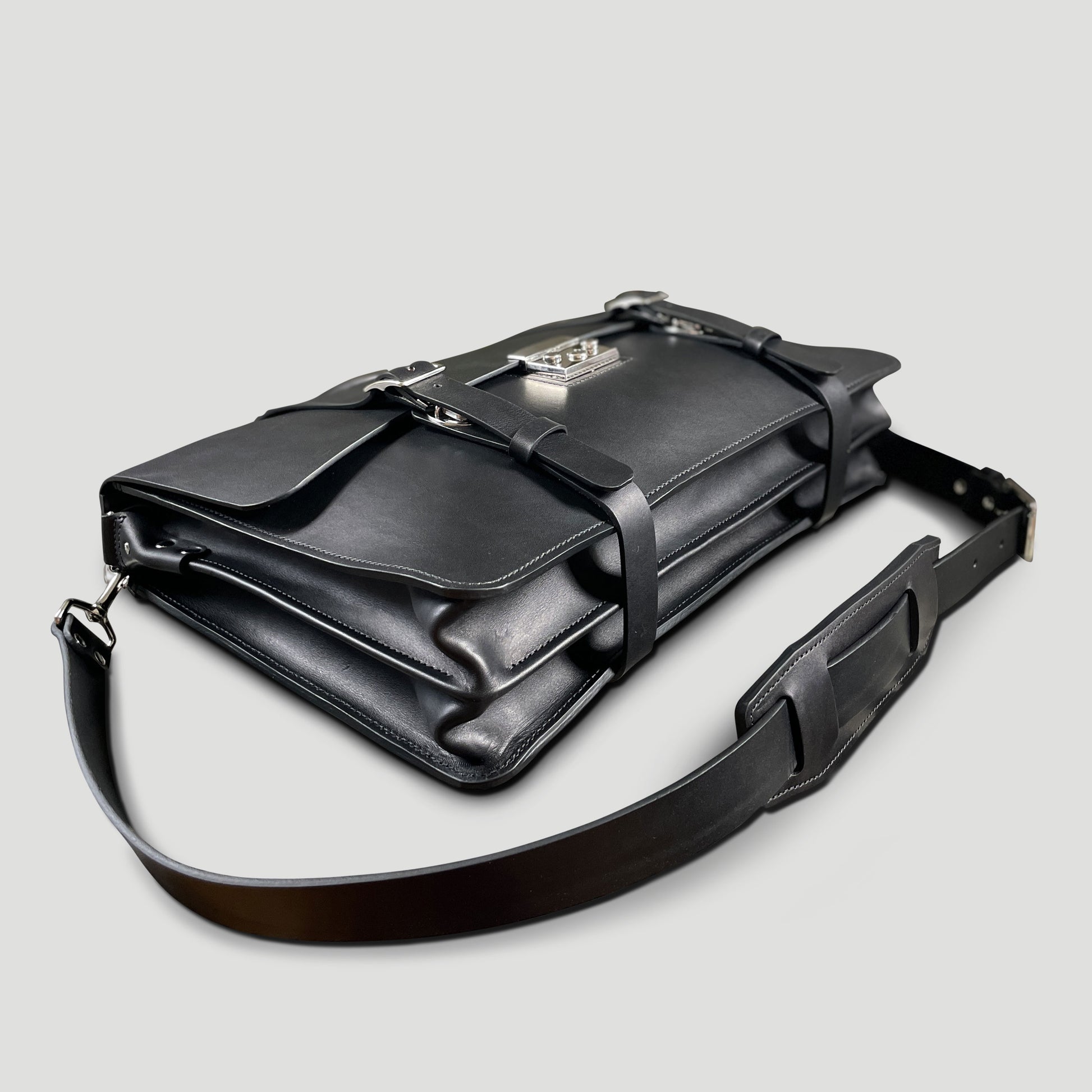 Bottle Holder - Full Grain Leather Briefcase Accessory – Basader