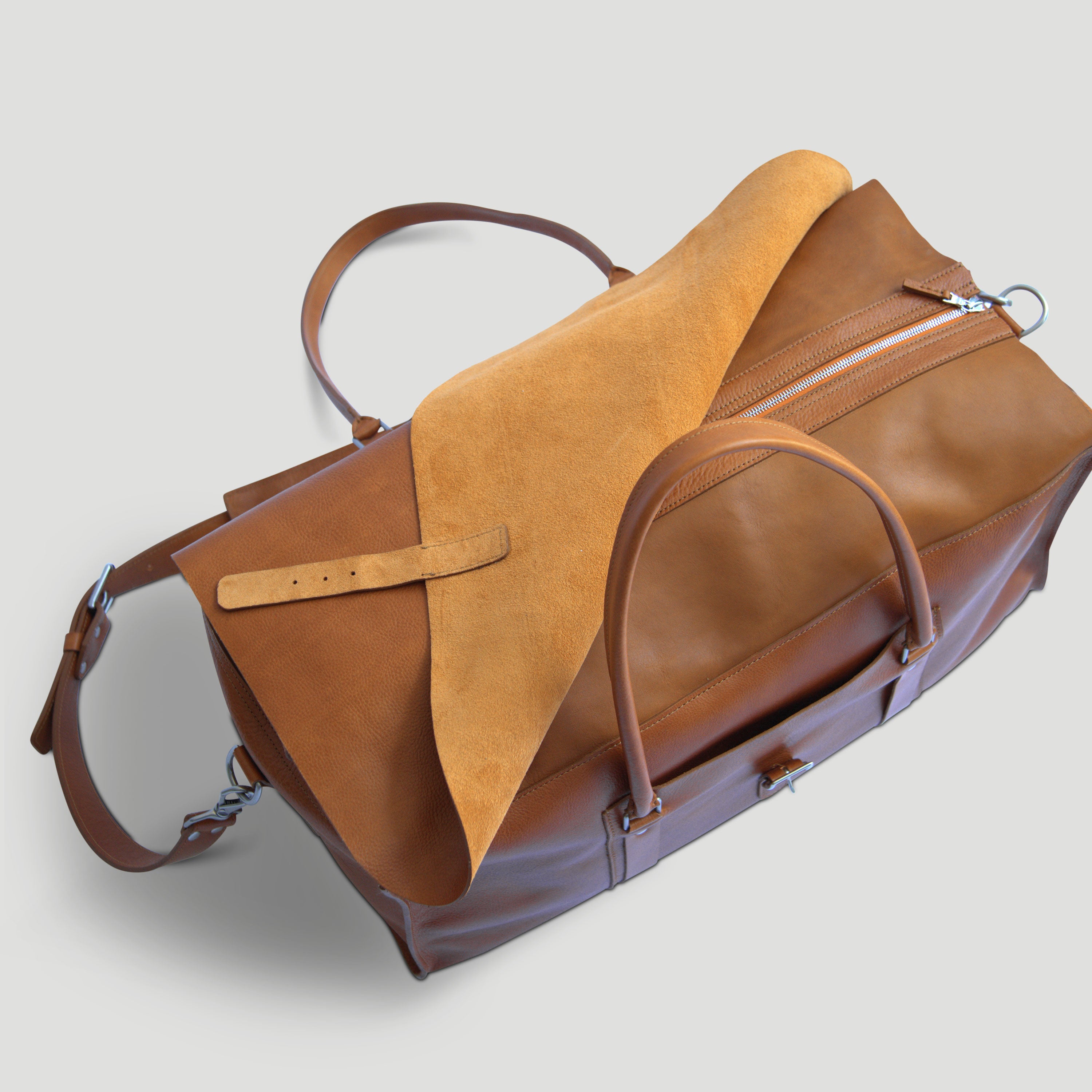 Tan discount weekender bag